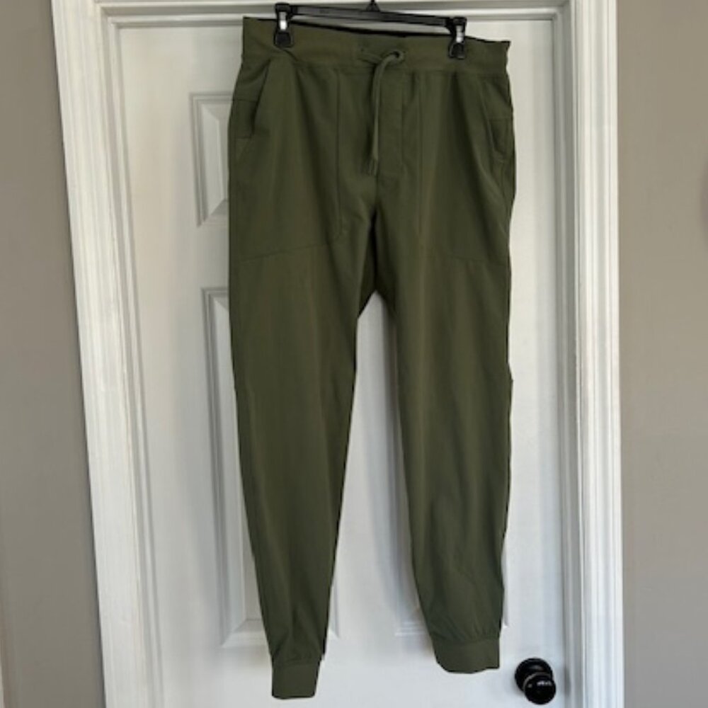 Lululemon Men's ABC Ventlight Joggers; Army Green; Excellent Cond; Size Large
